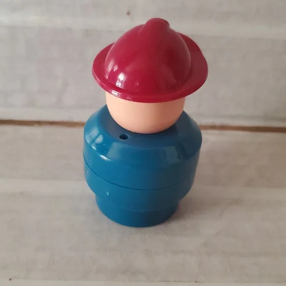 Kids Toy Figurine Set Of 6- Blue, Yellow, Red - Picture 13 of 15